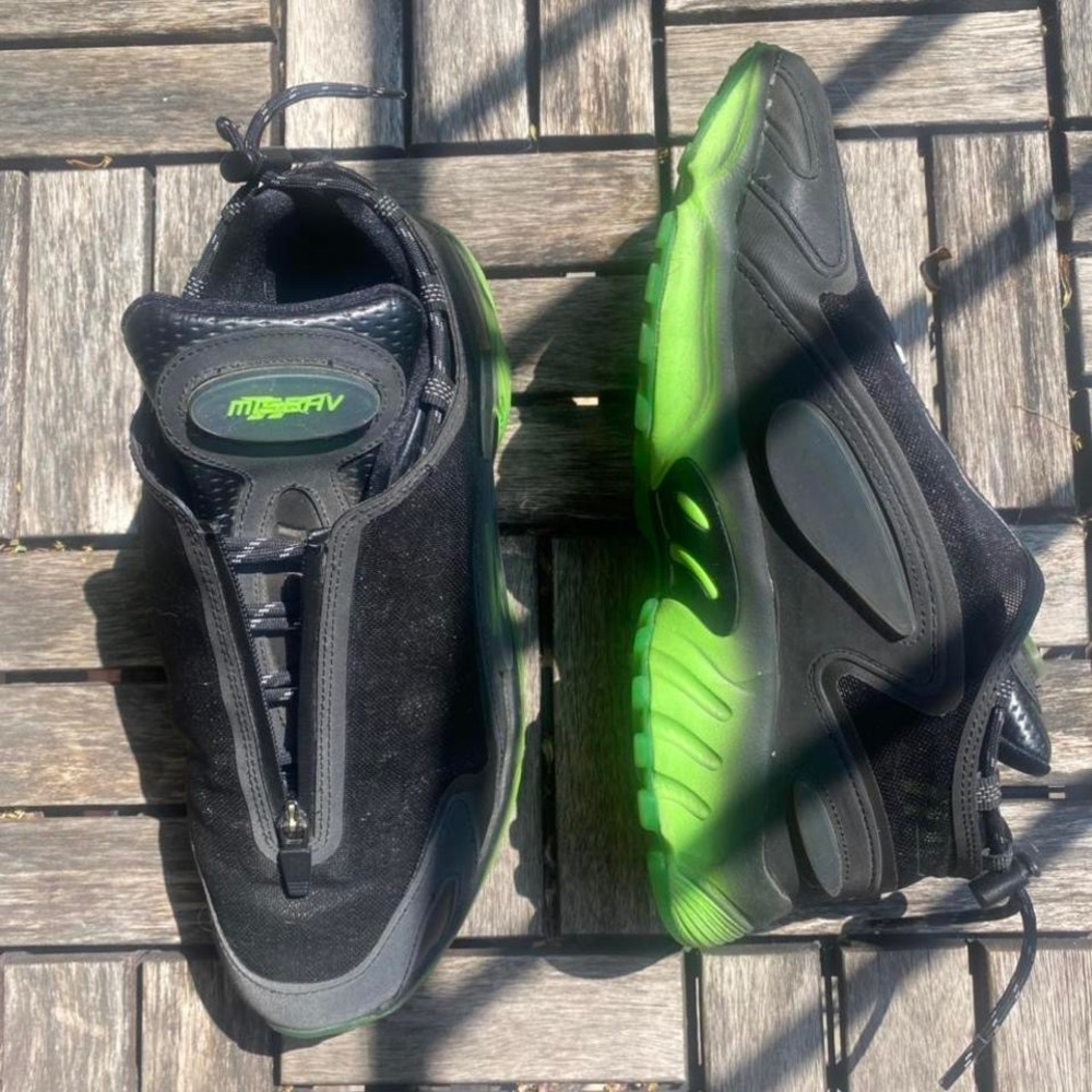 MSBHV x Reebok Daytona DMX sneakers